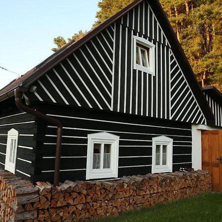 Vila Roubenka 1818 Vselibice Exteriér fotografie